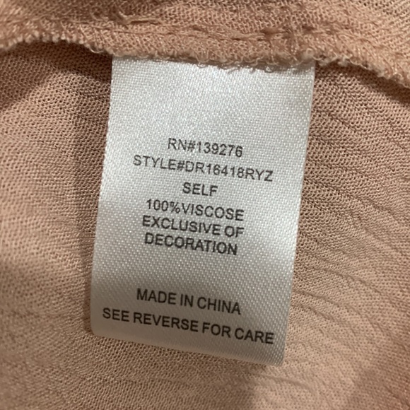 DR2 cold shoulder top - Picture 7 of 8